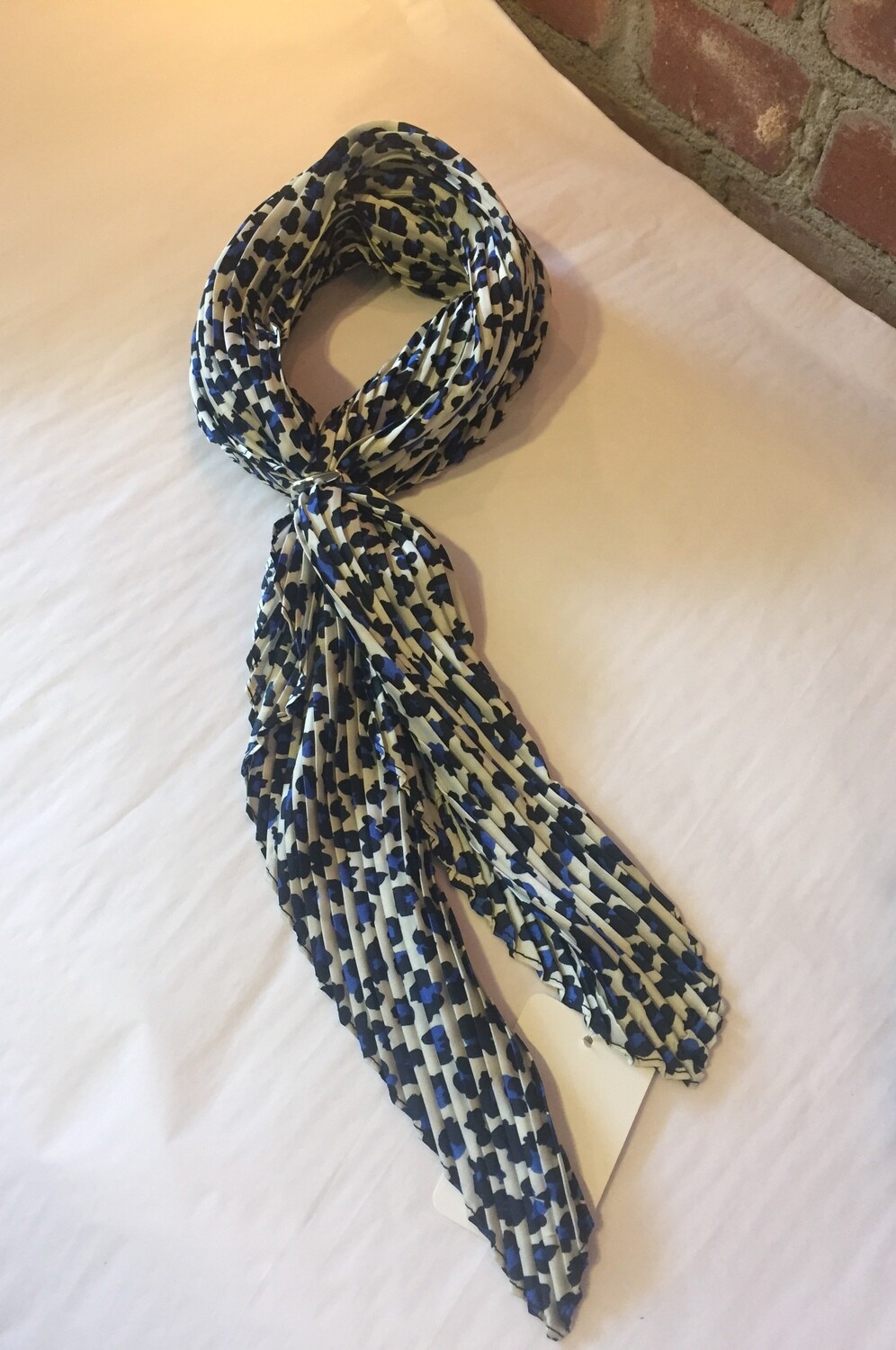 AAC-$15.00 Blue Leopard Print Pleated Neck Scarf