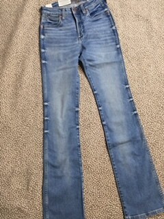 AAC - Wrangler Retro Slim Fit Boot Cut