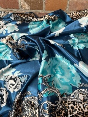 AAC - Roses In The Wild 34" x 34" Wild Rag