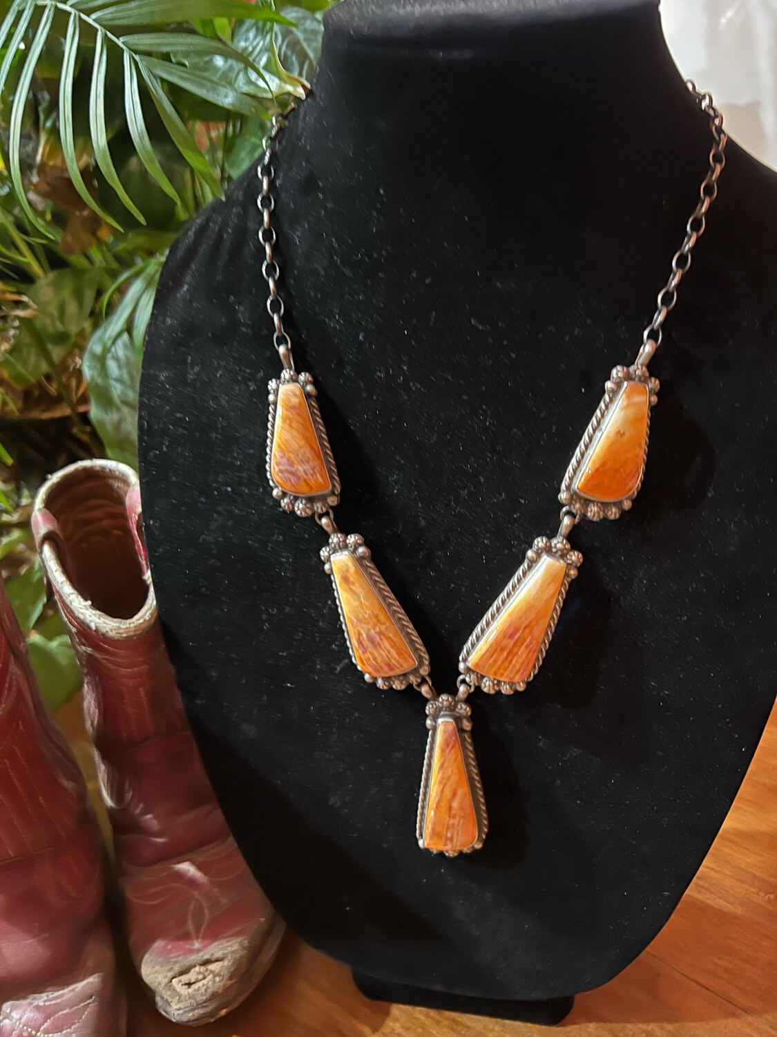 Necklace - Spiny Oyster by Betta Lee - Native