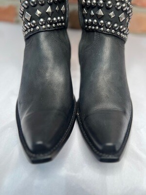 Belinda - Old Gringo RF 18" Black 