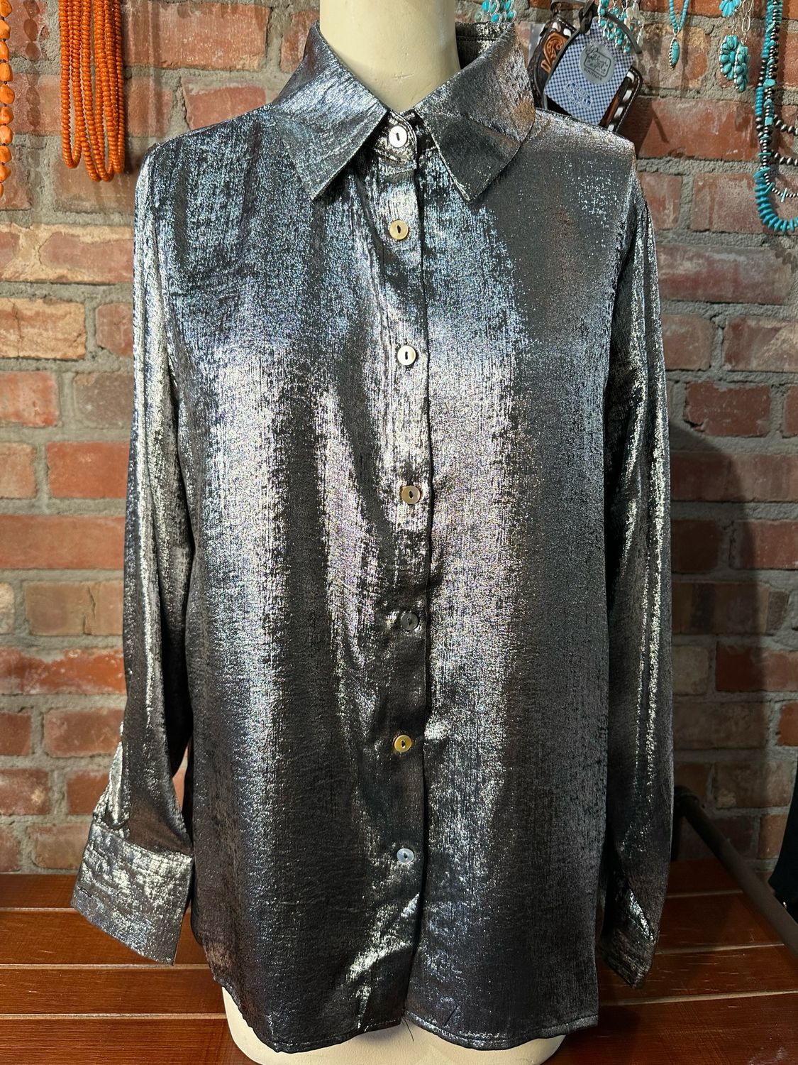 Shimmer In Silver - Blouse (Style Agt24)
