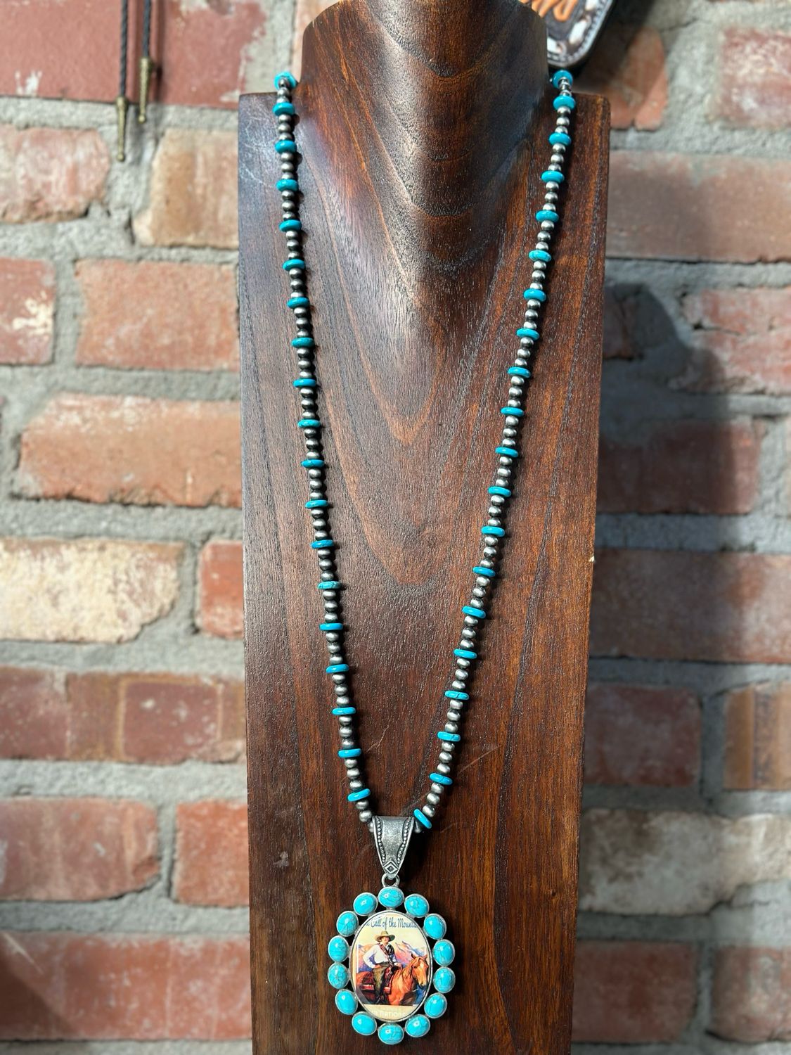34&quot; Necklace  With 3.5&quot; x 2&quot; Pendant 
