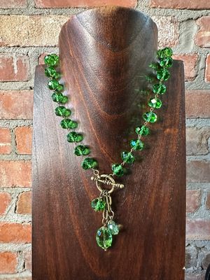 Green With Envy - 20&quot; Faceted Bead Necklace
