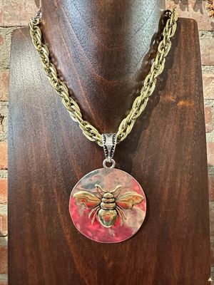 Buzzing Bee - Pendant on 17&quot; Necklace