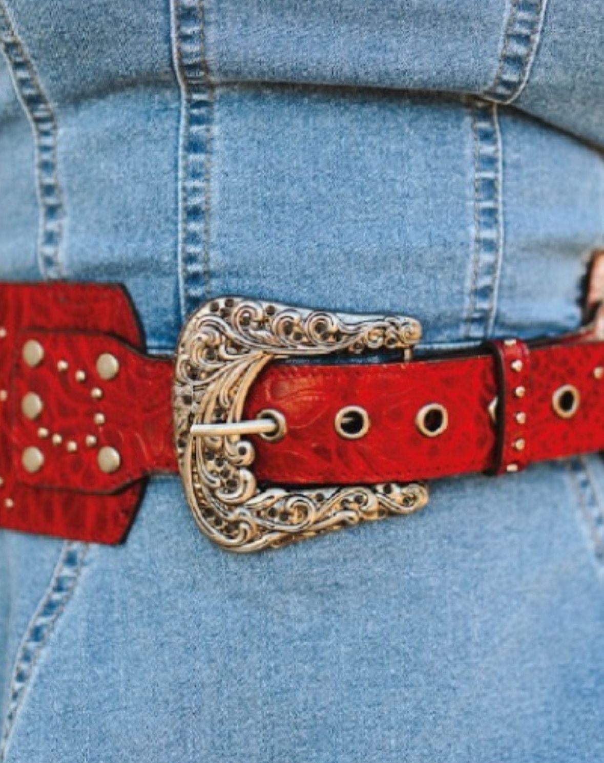 3.25&quot; Wide Belt With Conchos - Red