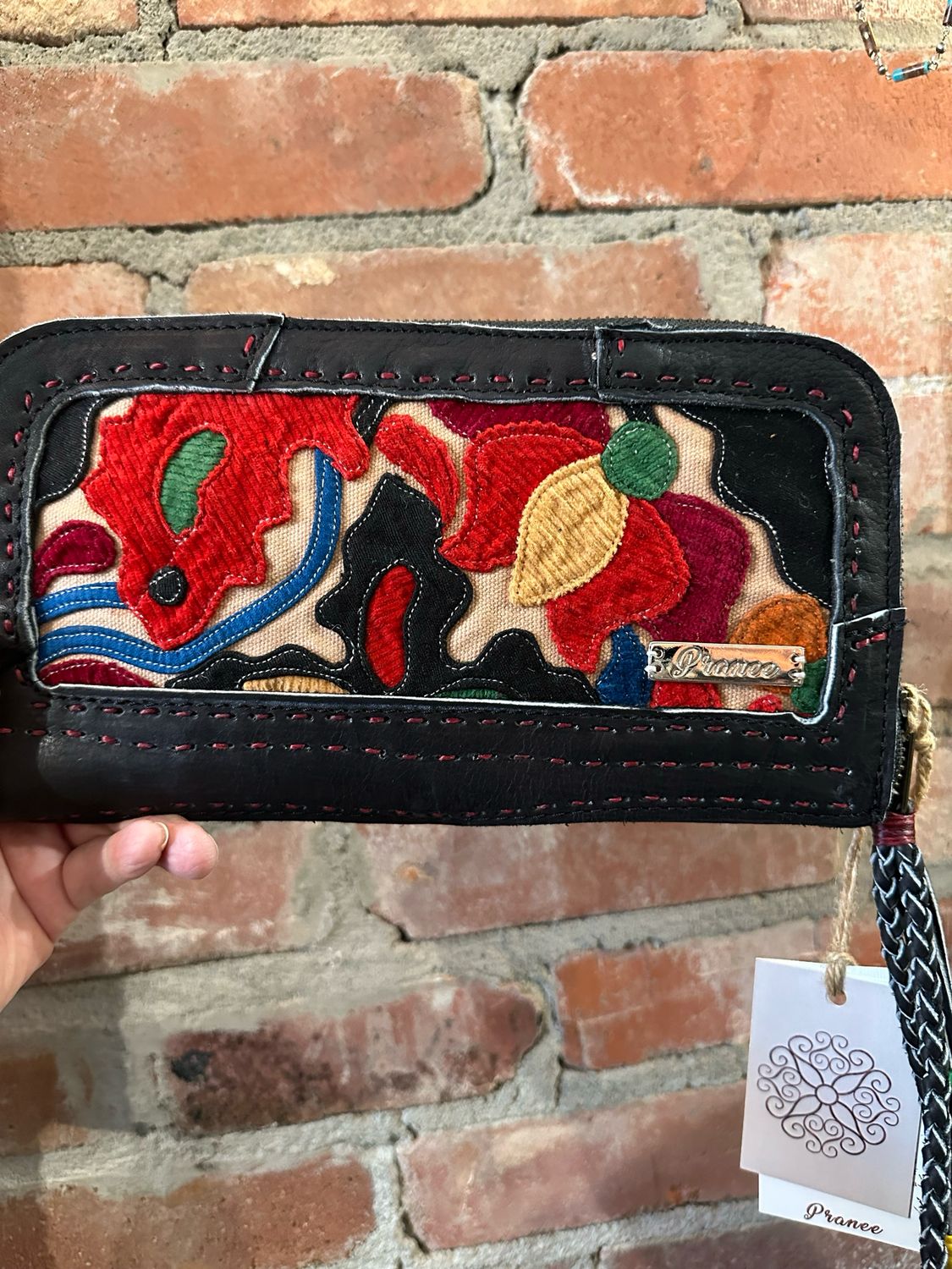 AAC - Pranee Brooklyn Collection - Hudson