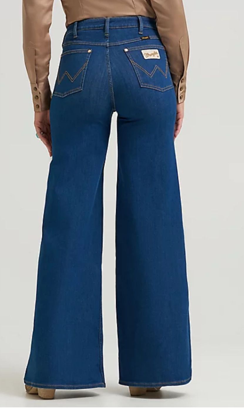 Wrangler X Lainey Wilson Cheeky Wide Leg Jean