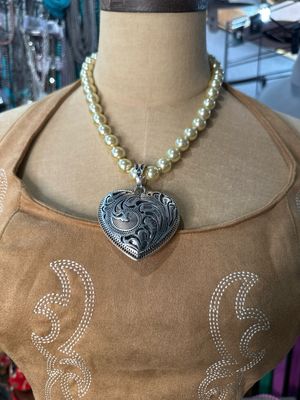 The Heritage Heart Necklace