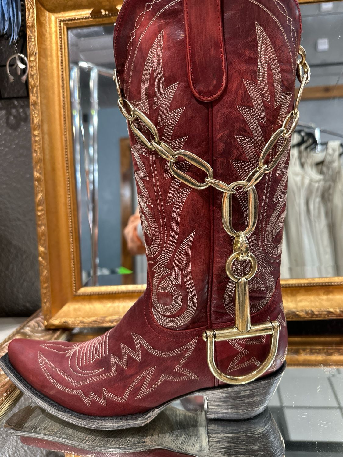 Gold Tone Snaffle Bit Necklace