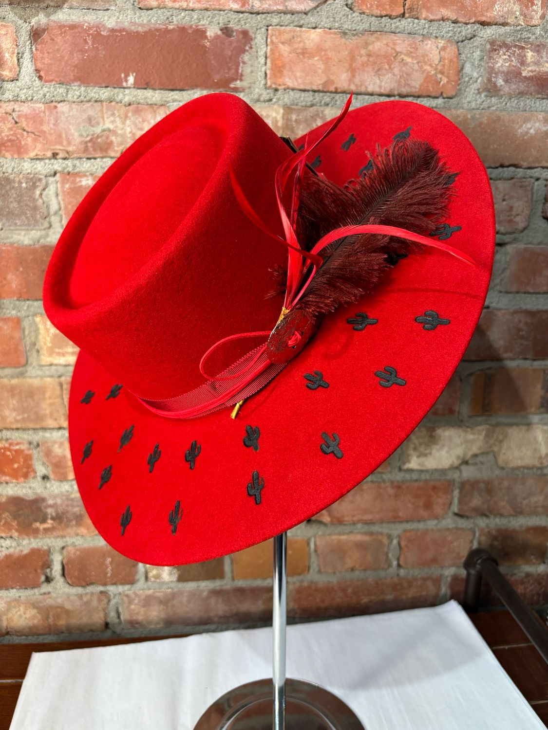 Can't Be Tamed - Red Hat