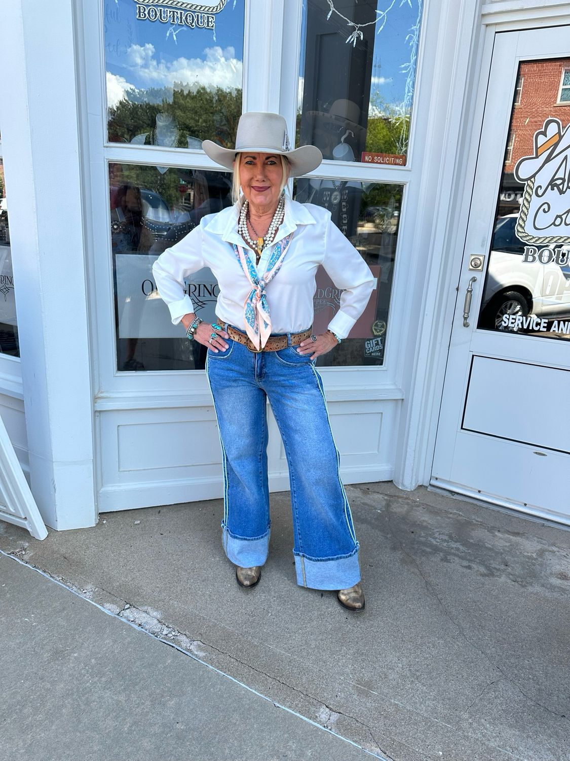 Cowgirl On The Run - Jeans