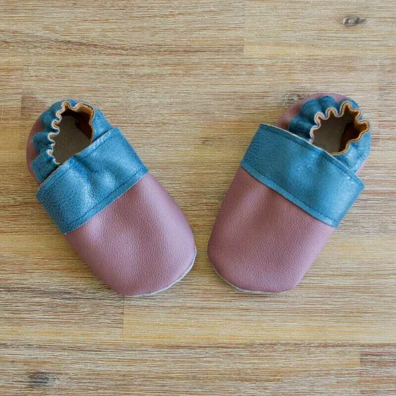 Chaussons cuir souple taille 26