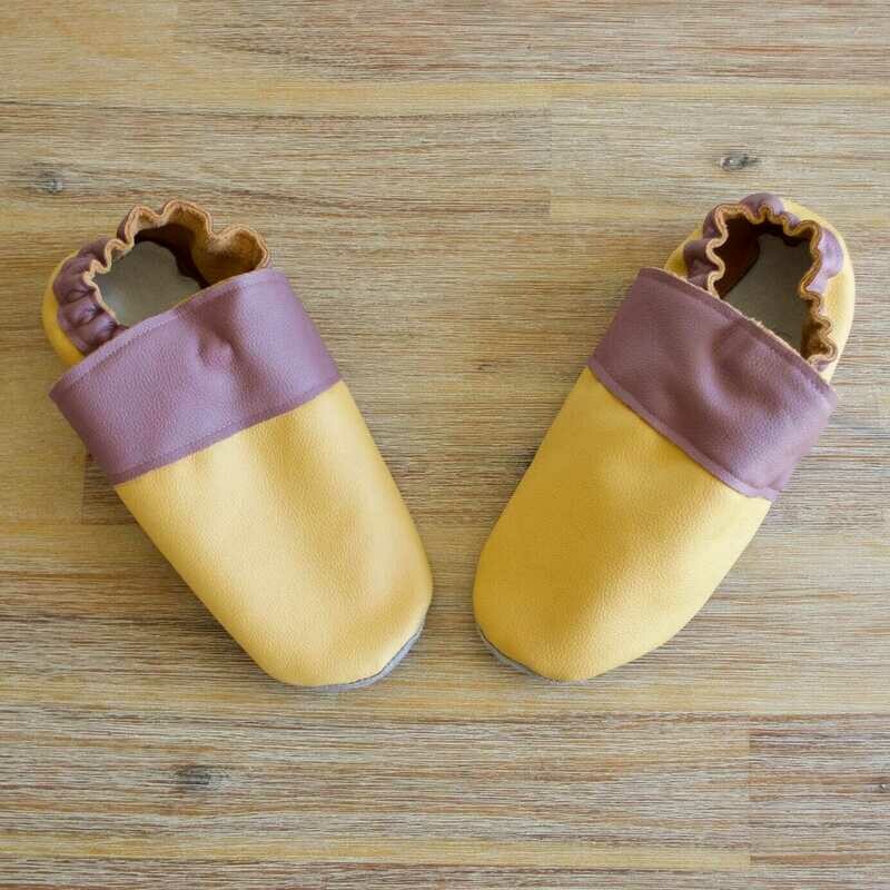 Chaussons cuir souple taille 37