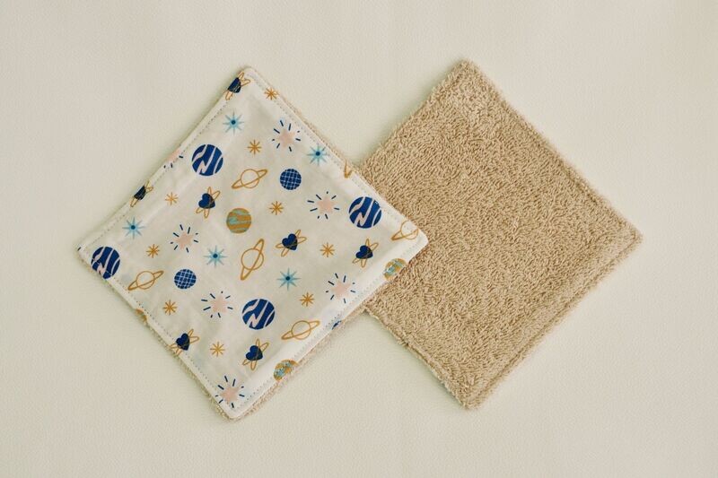 Lingettes bébé Espace / Naturel 13x13 cm unité