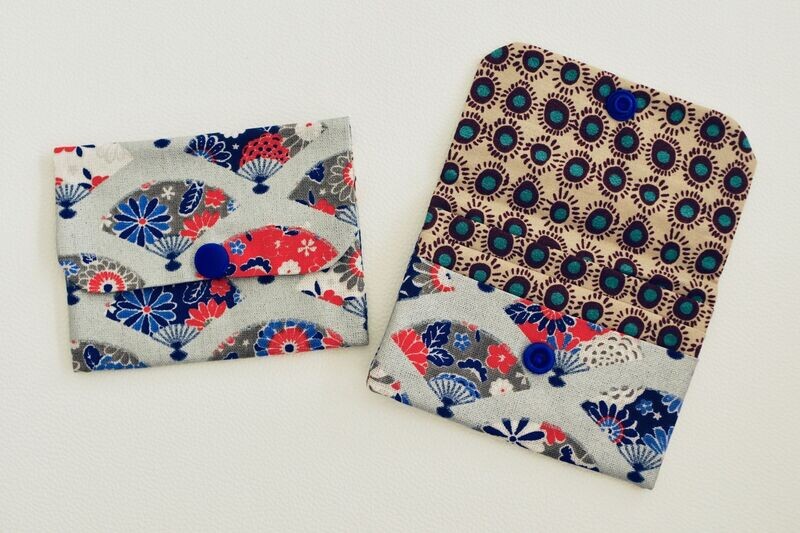 Porte cartes Eventails japonais / Beige Soleils marrons violacés et turquoises