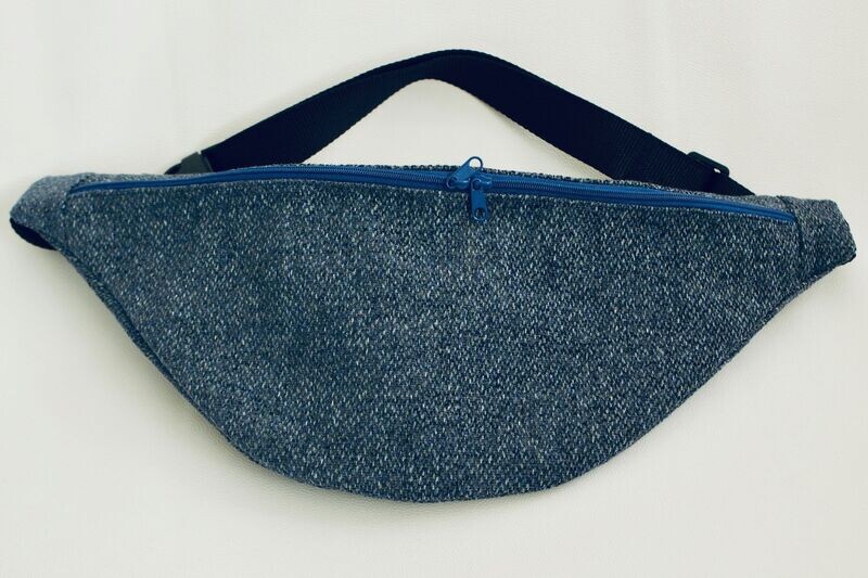 Sac banane M (43,5x21cm) Tapisserie bleue / Vichy violet / zip bleu marine