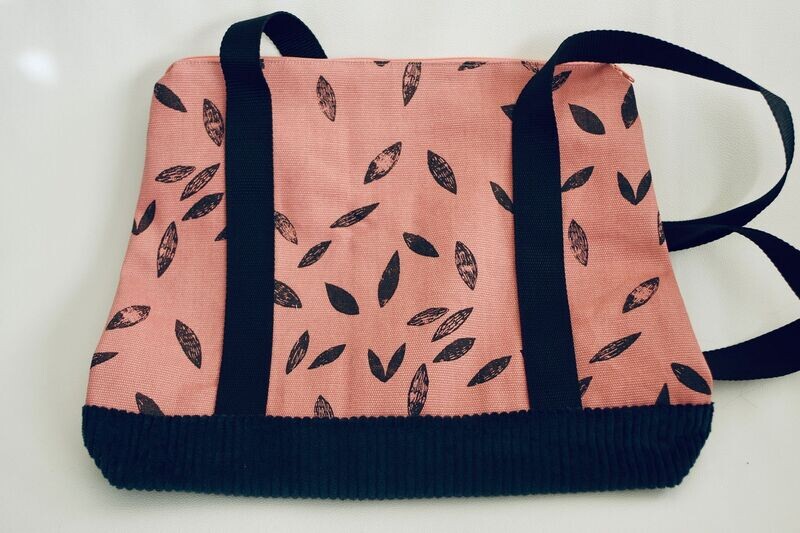 Sac à main cabas M (31x32cm) avec poche intérieure Vieux rose à feuilles noires / Gris foncé bleuté / Rose clair à pois fushia / zip saumon