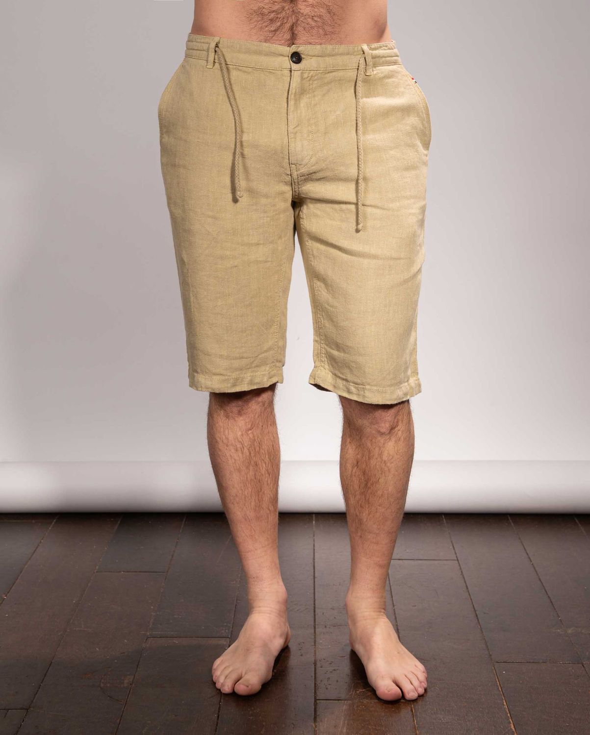Bermuda en lin beige La Cible Rouge