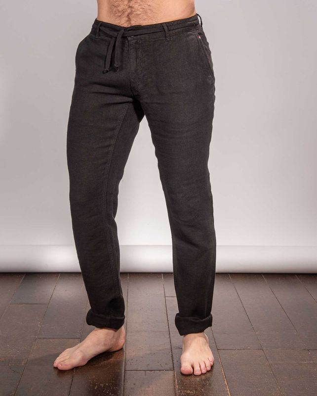 Pantalon en lin slim fit noir La Cible Rouge