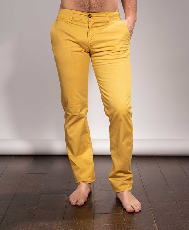 Pantalon ​chino surteint moutarde La Cible Rouge