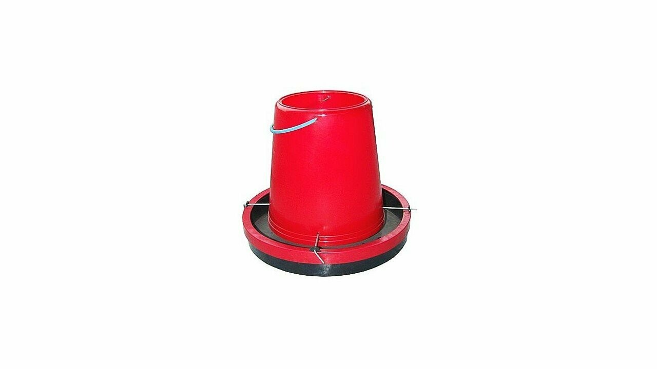 TOLVA DE PLÁSTICO  AVES 8KG