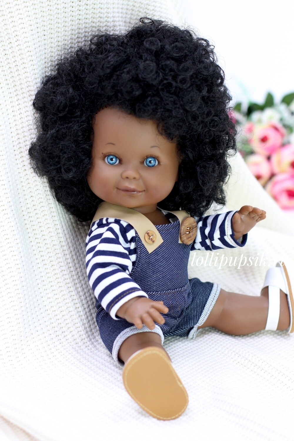 Кукла Бетти-мулатка с ароматом карамели, с голубыми глазками, 30 см, Lamagik Magic Baby, в фабричном наряде