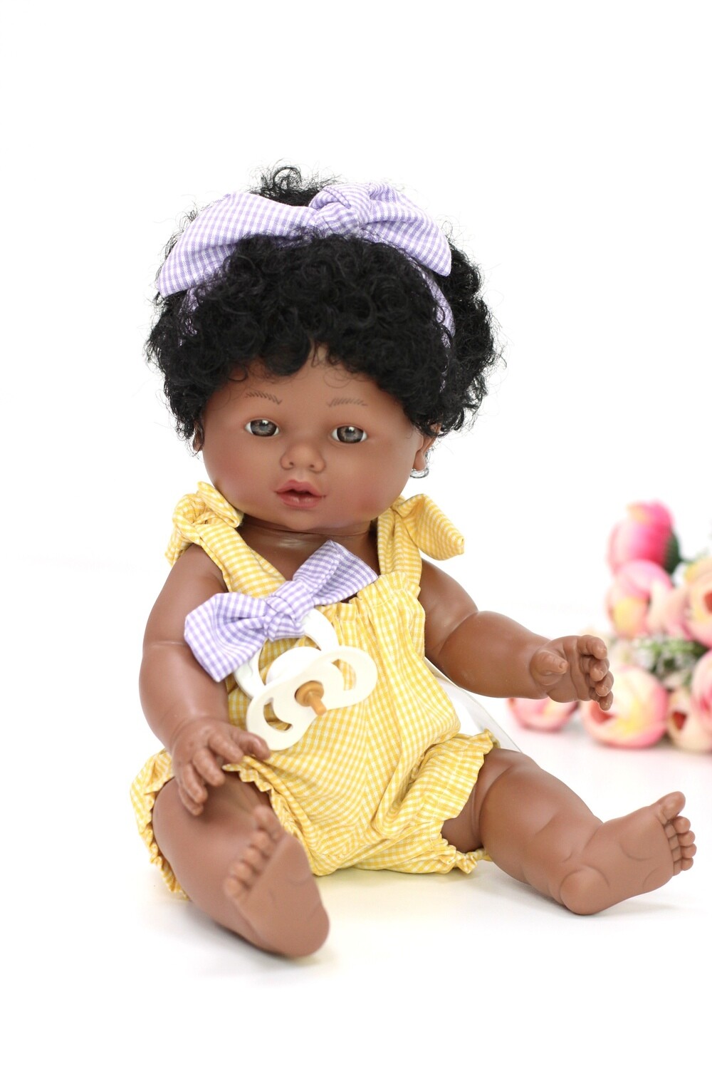 Кукла-мулатка виниловая Джой, Nines d'Onil, 37 см. Упаковка фирменный рюкзачок