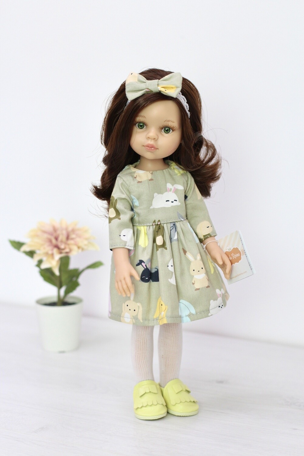 Кукла Кэрол с волосами по пояс в красивом наряде, с зелеными глазами (Паола Рейна), 34 см 