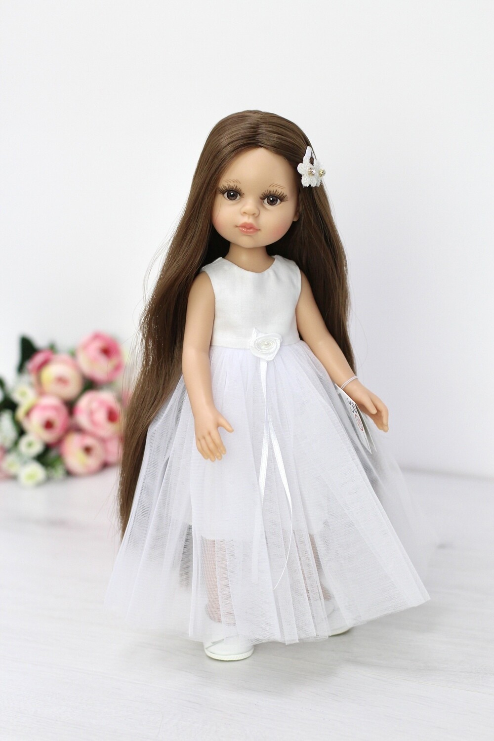 Кукла Кэрол Рапунцель с длинными волосами в нарядном белом платье (пижама в комплекте) (Паола Рейна), 34 см