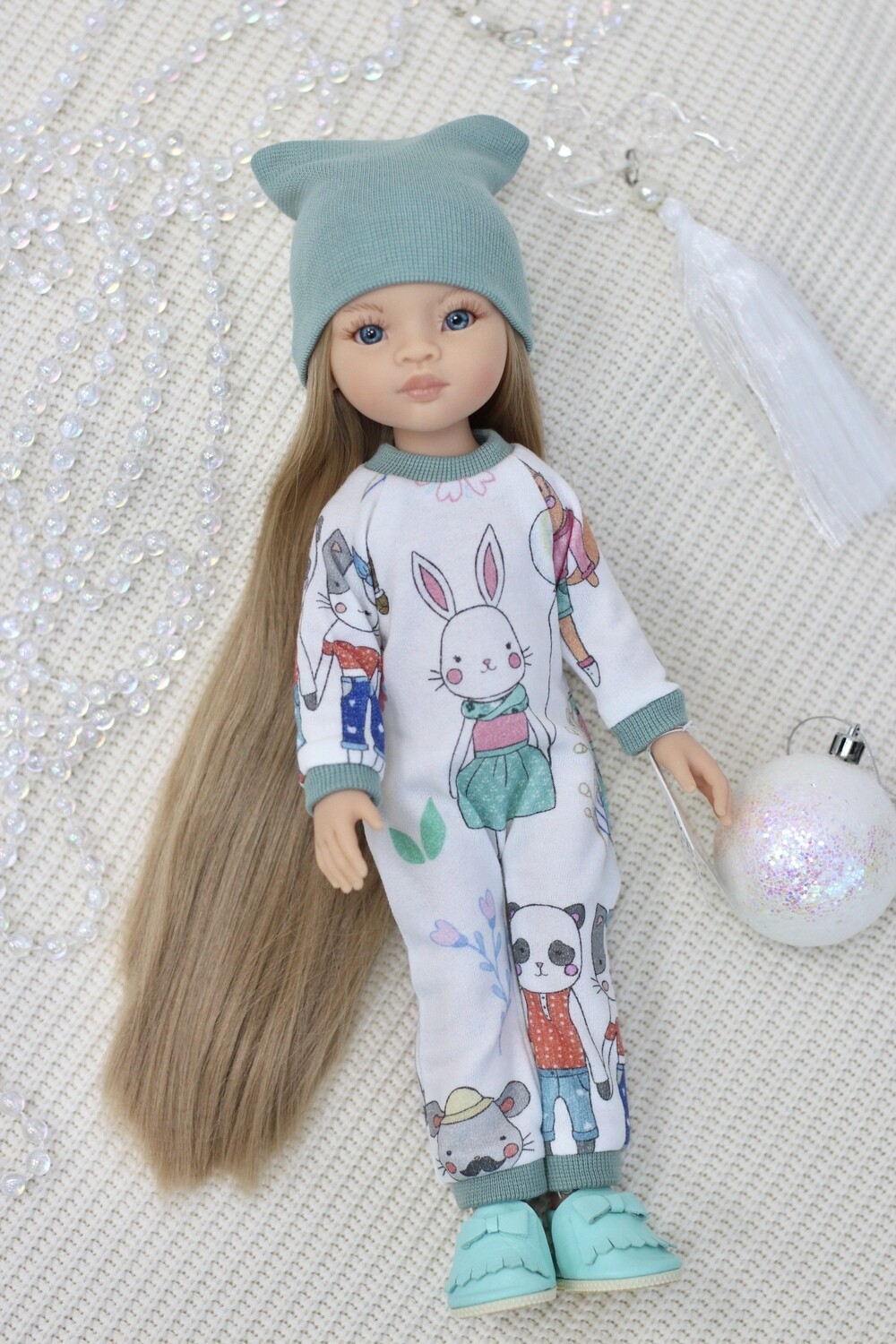 Кукла Маника с волосами до щиколоток (Рапунцель) в модном комбезе с зайкой (пижама в комплекте), Паола Рейна, 34 см