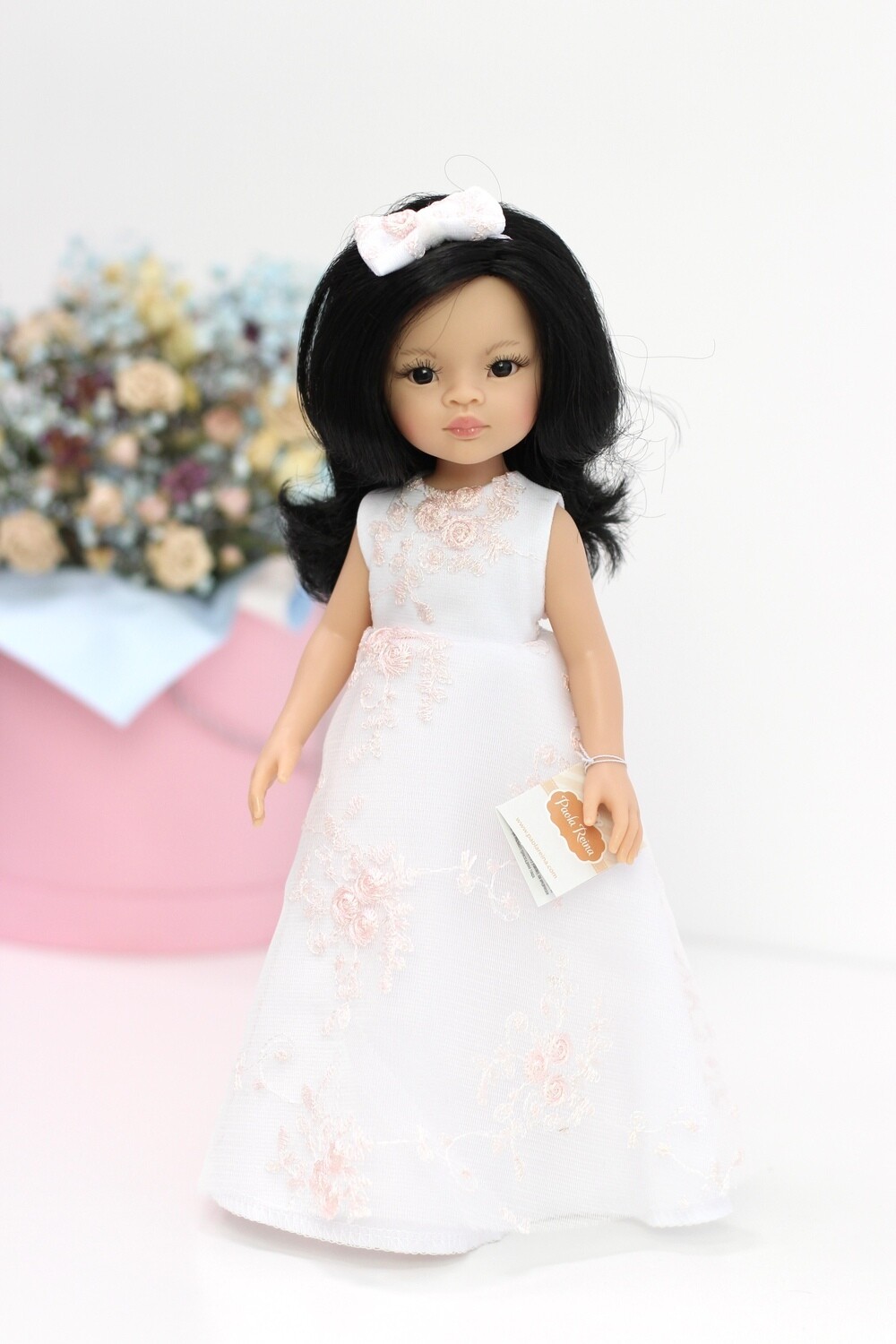 Кукла Лиу в шикарном образе невесты, Паола Рейна, 34 см