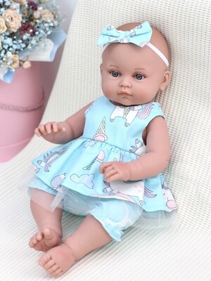 Виниловая кукла-младенец Алисия, Lamagik S.L, в авторском наряде KukolkaKids, 45 см. Упаковка пакет