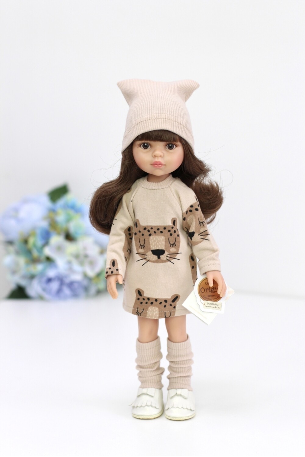 Кукла Кэрол с чёлкой в наряде Леопарды с гетрами Паола Рейна (пижама в комплекте), 34 см
