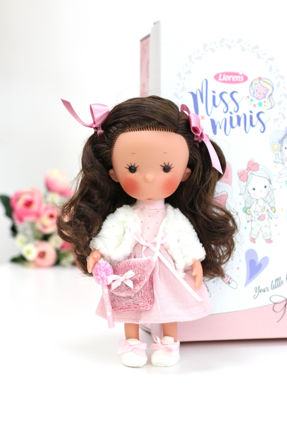 Кукла Miss Dana Star, Llorens, 26 см. Упаковка фирменная коробка