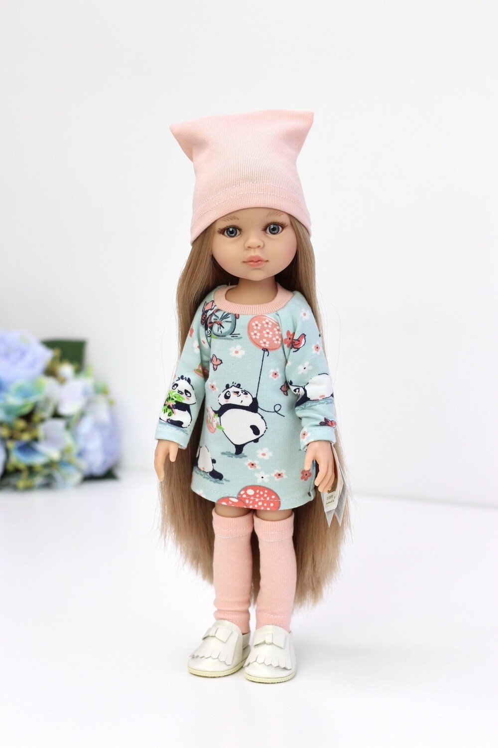 Кукла Карла Рапунцель в стильном наряде с гетрами (в комплекте с пижамой), Паола Рейна , 34 см