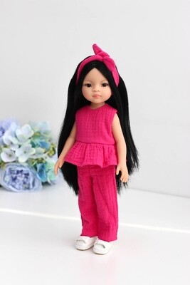 Кукла Паола с черными волосами в костюме 