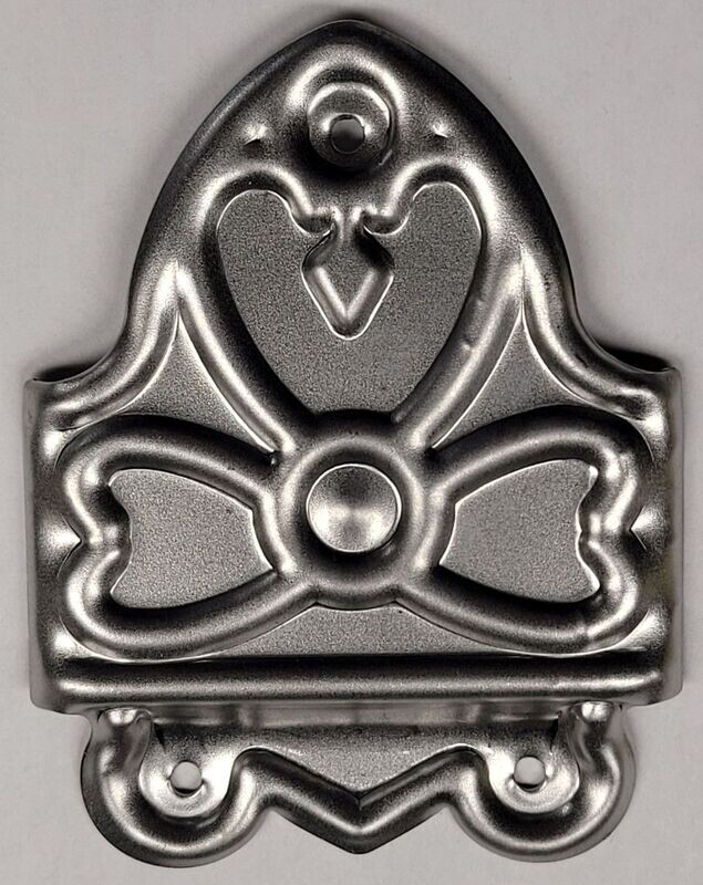 Off Set Hearts Trunk Slat Clamp Chest Steamer Antique Steel Decorative metal vintage retro old