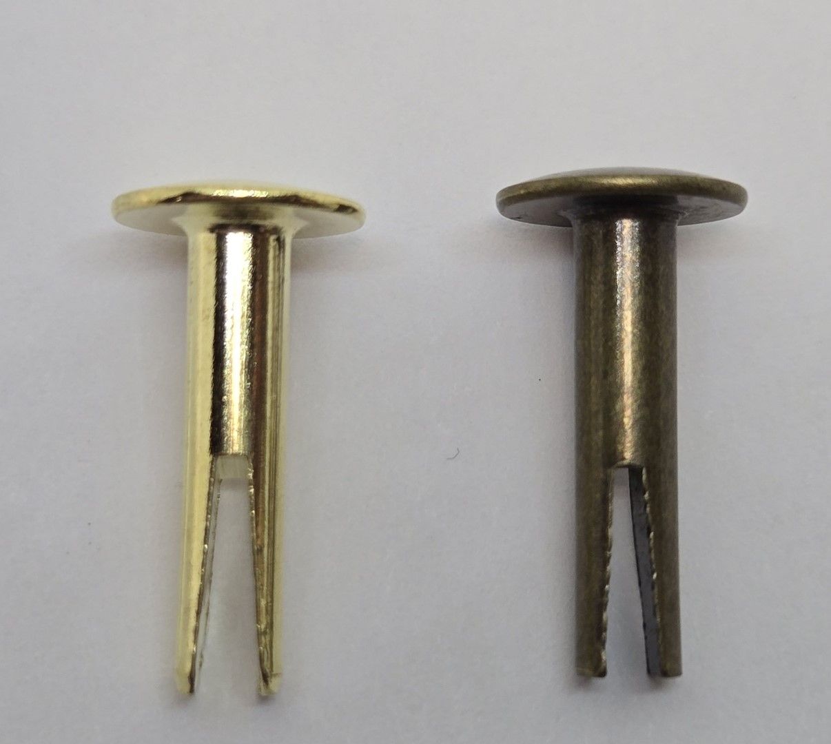 Split Rivets Brass. Nickle & Antique Brass Plated - 1/2" 5/8" 3/4" 7/8" trunk chest steamer antique fancy gold polished patina fasten lock Bifurcated 2 leg fasten join leather cloth case
