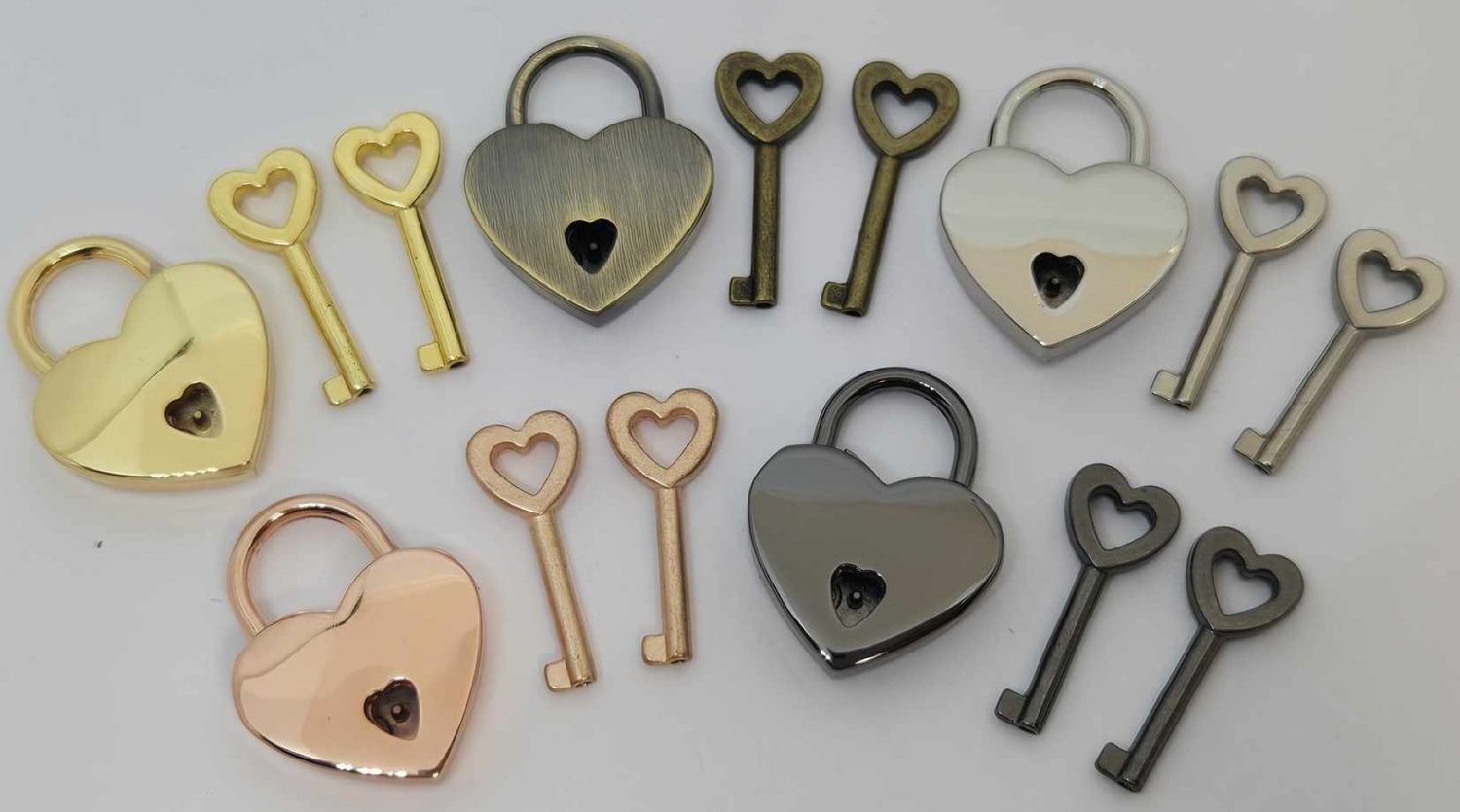 7/8" SMALL Heart Padlock shiny fancy decoration fancy keys jewelry box pouch small purse diary antique rose gold gun metal nickel brass clasp