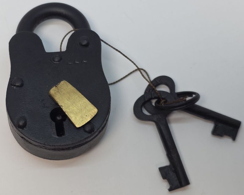 Black 3" PadLock antique vintage retro fancy pirate drawbolt keys decor fancy treasure chest trunk rustic iron pad lock