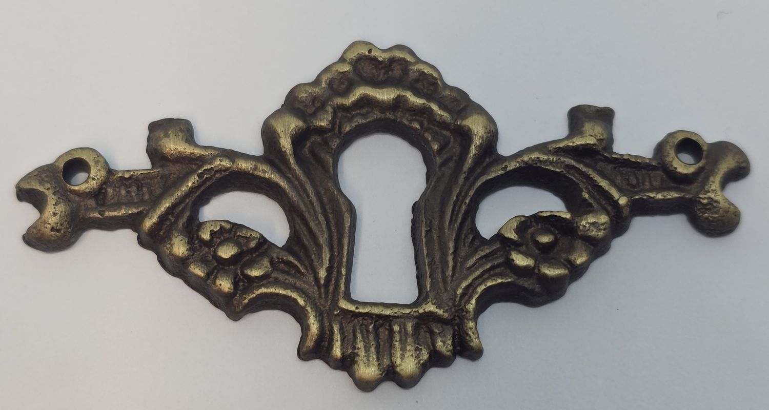 Solid Cast Brass KEYHOLE COVER Plate Polished or Antique Finish American Oak Victorian Colonial Revival Hepplewhite Sheraton vintage retro fancy mid century modern rustic drawer desk cabinet key, Finish: Antique Brass (dark)
