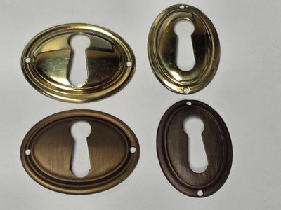 Antiqued Polished Stamped Brass Oval Horizontal Vertical Keyhole Cover Escutcheon American Oak Victorian Colonial Revival Hepplewhite Sheraton vintage retro fancy mid century modern rustic drawer desk