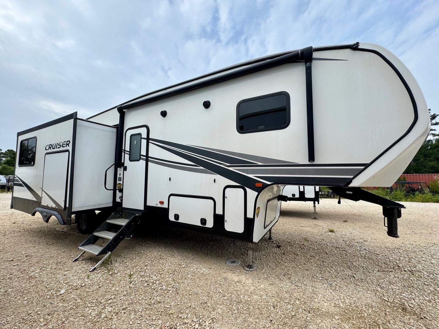 2021 CRUISER AIRE 29RK