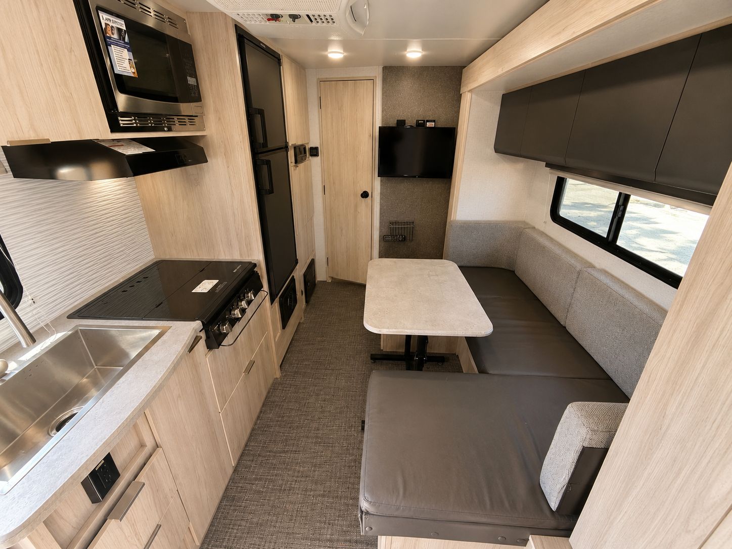 2021 Winnebago Industries Towables Hike H210RB