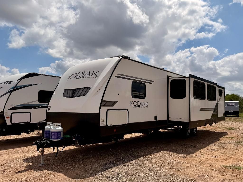 2022 Dutchmen RV Kodiak Ultra-Lite 332BHSL