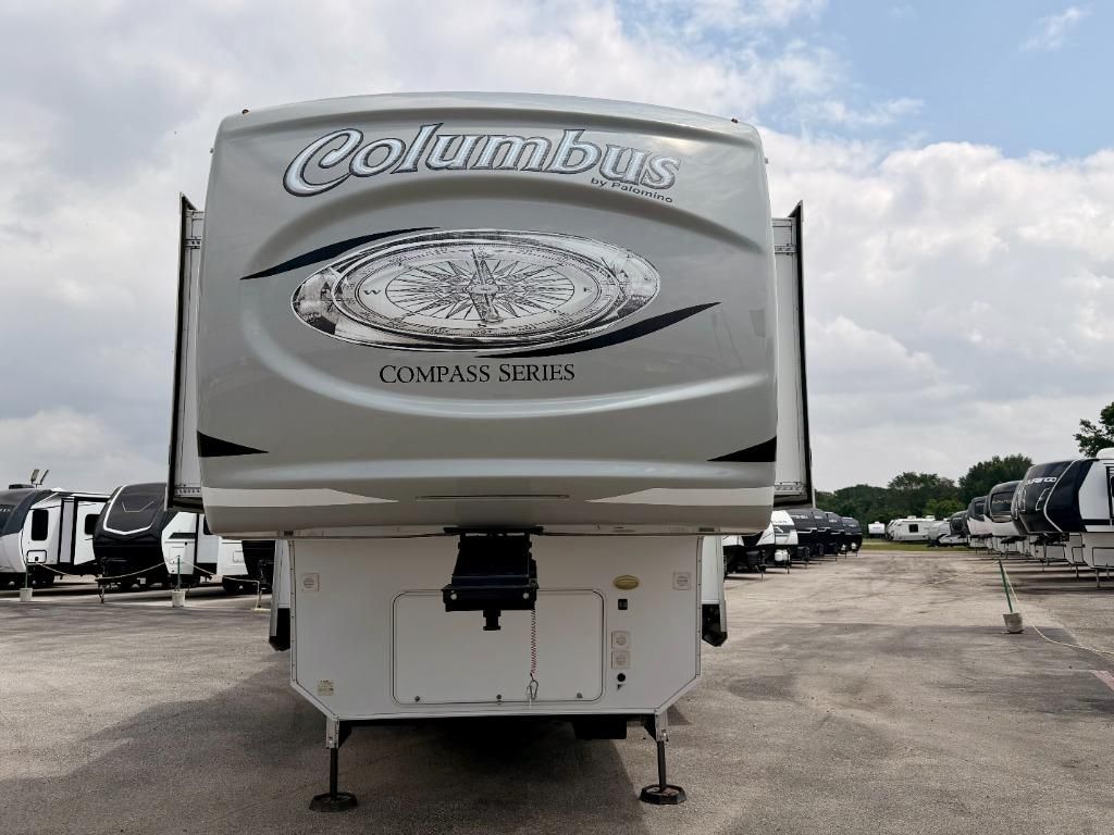 2021 Palomino Columbus 388FKC