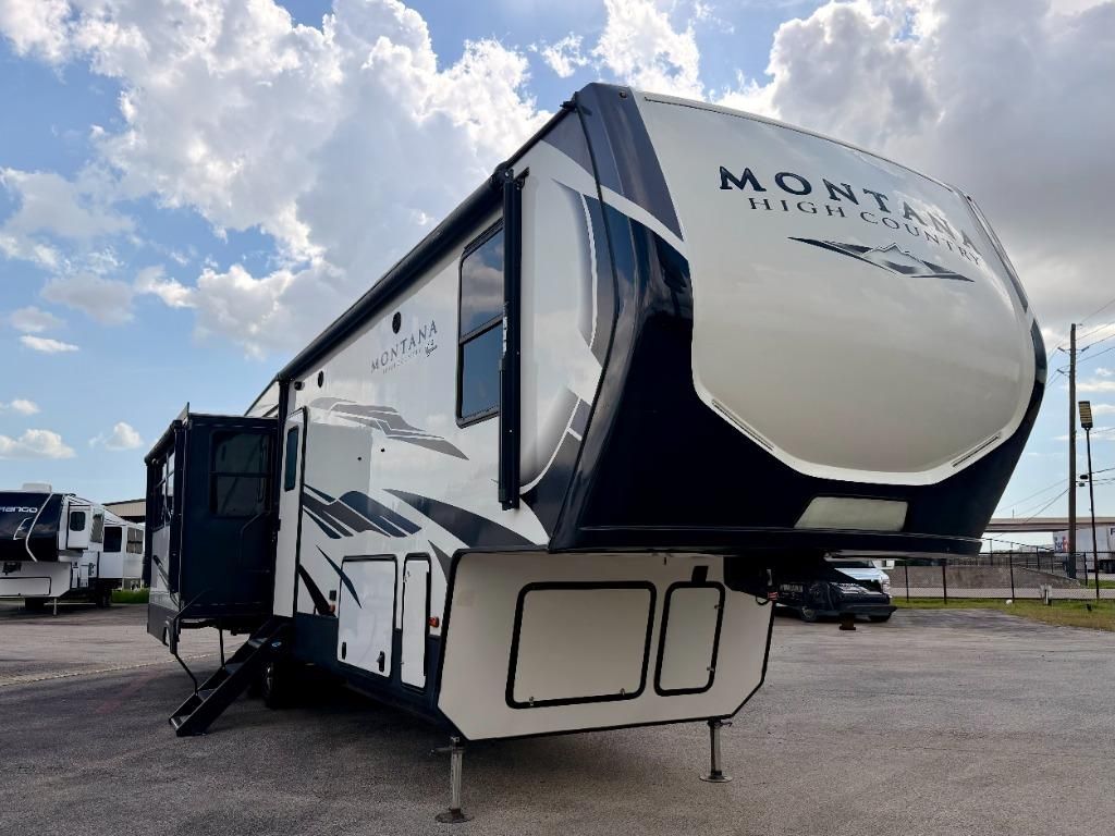2020 Keystone RV Montana High Country 331RL