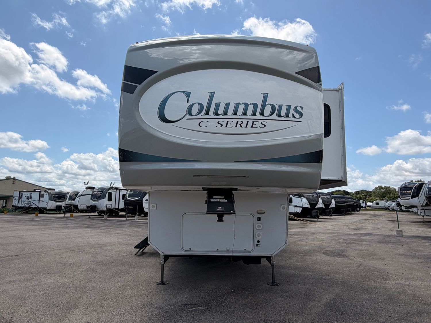 2022 Palomino Colombus C-Series 299RLC