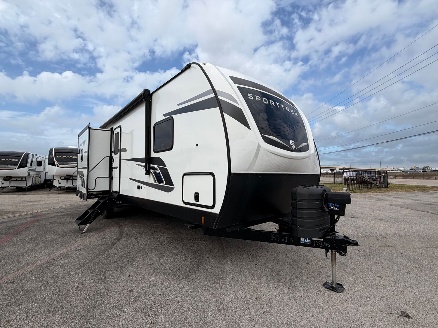 2026 Venture RV SportTrek ST333VIK
